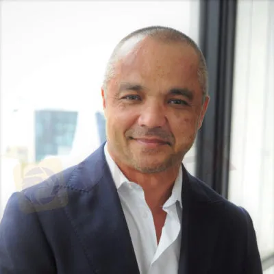 Robert-Francis-eToro-400x400.jpg Robert-Francis-eToro-400x400.jpg