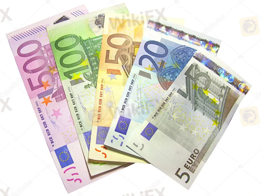 depositphotos_6590980-stock-photo-different-euro-bills-isolated-in.jpg depositphotos_6590980-stock-photo-different-euro-bills-isolated-in.jpg
